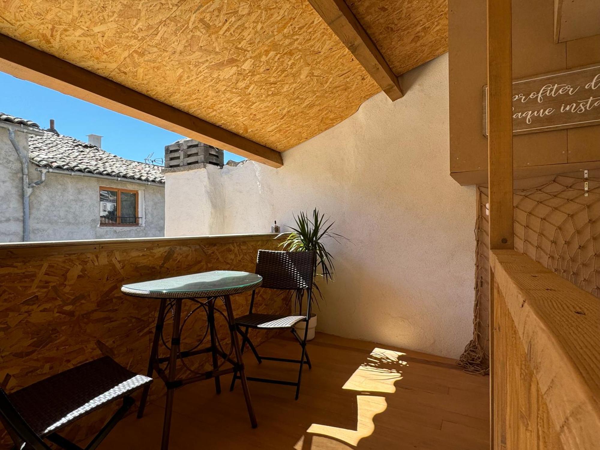 Appartement -Le Toit Terrasse - à Riez Extérieur photo
